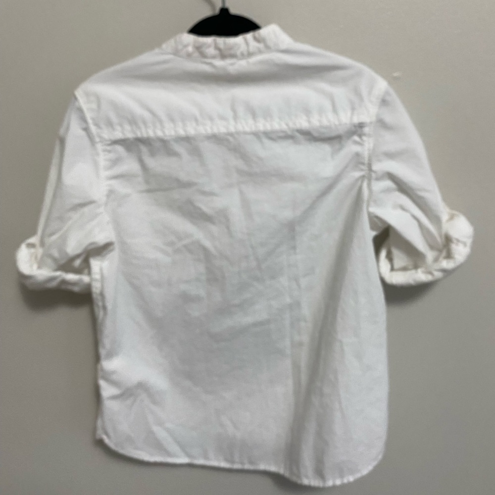 H&M button down. - Picture 2 of 4